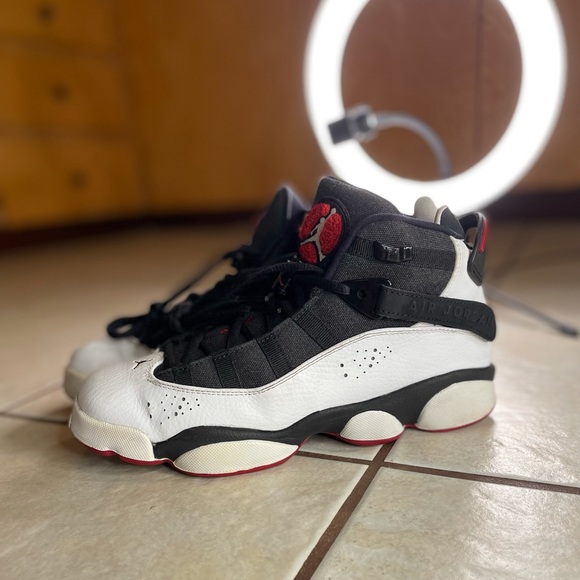 NIKE JORDAN 6 RINGS (GS) BLACK/WHITE-GYM RED-BLACK (323419 012) US SIZE 6.5Y